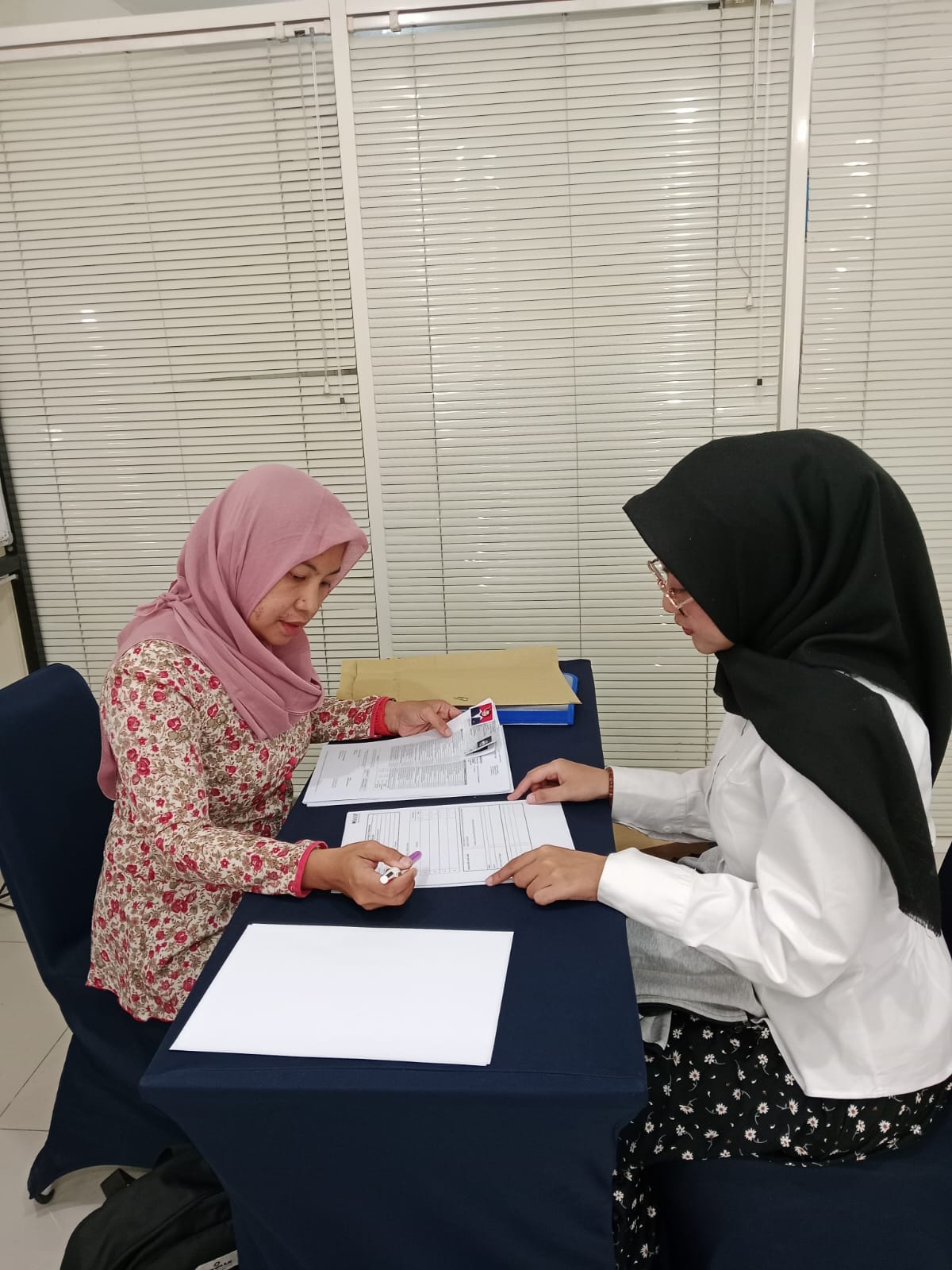 SKEMA KLASTER - PENERAPAN BAHASA INGGRIS DI TEMPAT KERJA